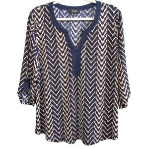 Naif Womens Tunic Top Size L Blue Cream Zig Zag Print 3/4 Sleeve Split Neck